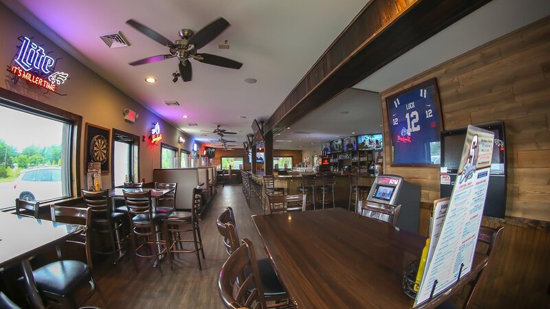 Sidelines East Sports Bar & Grill - Gallery Photo 2
